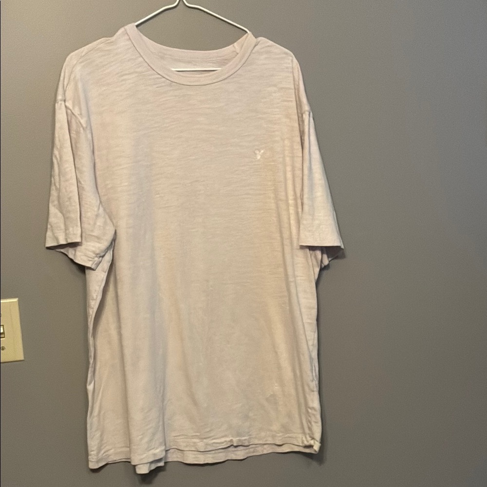 American Eagle Outfitters Cream Short Sleeve Tee Casual Essential
